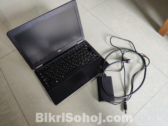 Dell Latitude E7240